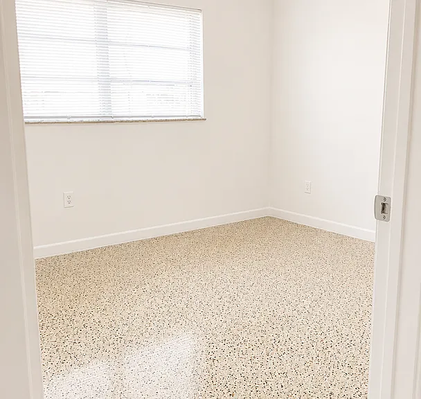 Gabriella Apartments — Photo 22