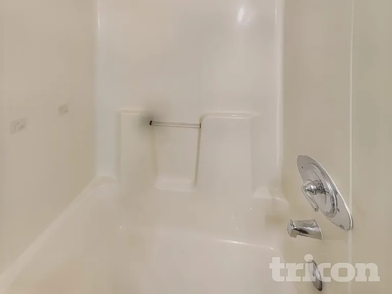 327 Shenandoah Dr — Photo 10