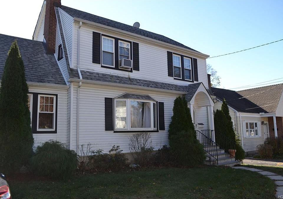 1st image of 93 Shelley Ave