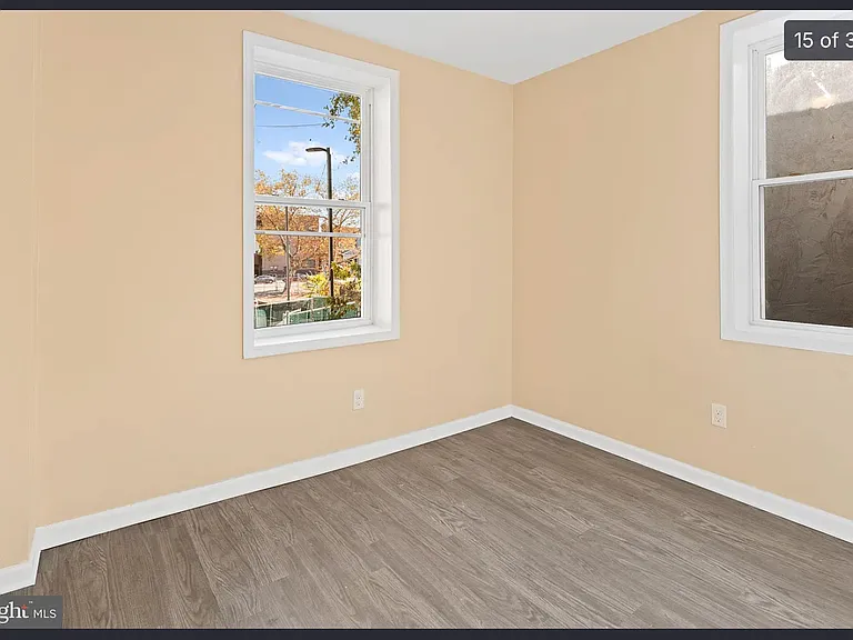 3045 N Carlisle St — Photo 9