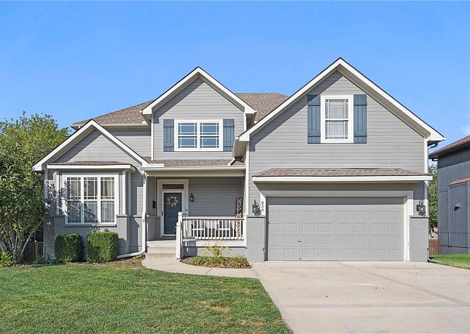 1st image of 820 SW 35th St