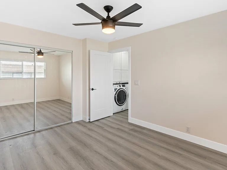 Seaview Terrace Apartment Homes — Photo 18