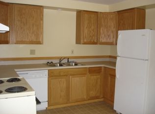 695 Cedar St APT A, Junction City, OR 97448