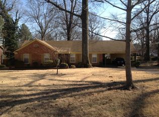 2956 Bannockburn Rd, Memphis, TN 38128