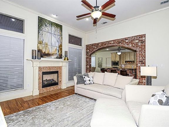 4th image of 650 Highlands Dr