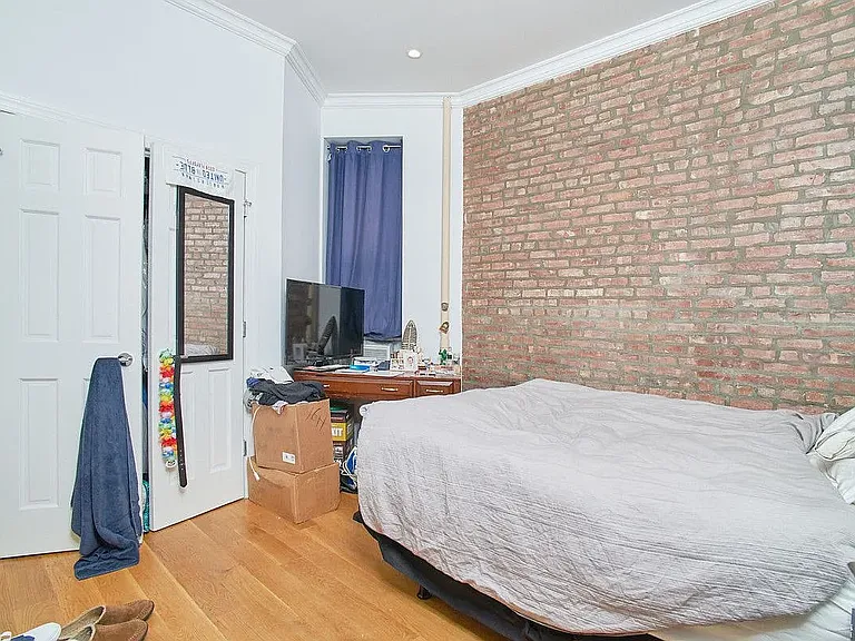 325 E 83rd St #1C — Photo 19