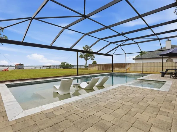 16401 E Shirley Shores Rd, Tavares, FL 32778
