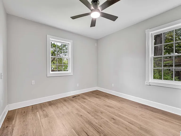 3027 Cora Ave — Photo 22