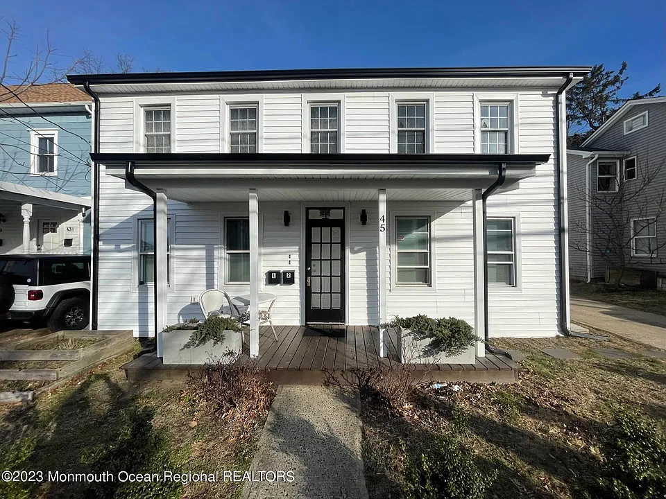 45 Linden Pl