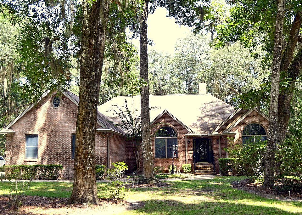Front View of Home