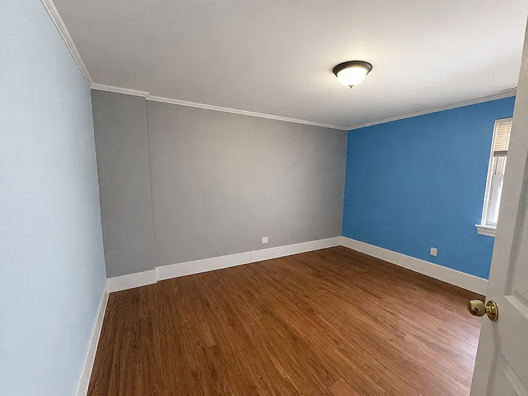 1745 Brown Ave #2 — Photo 7