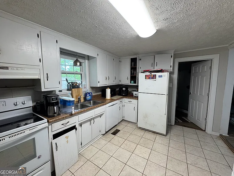 1734 E Broad St #A — Photo 11