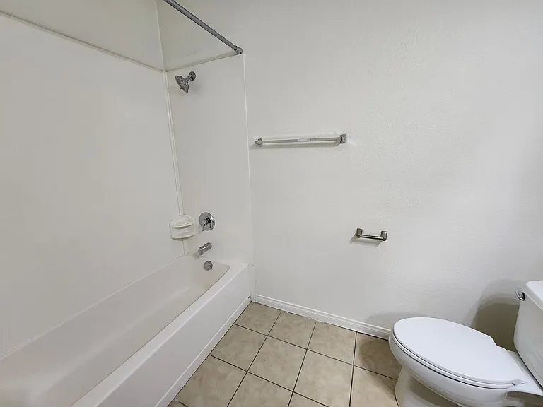 44 E Serene Ave #119 — Photo 28