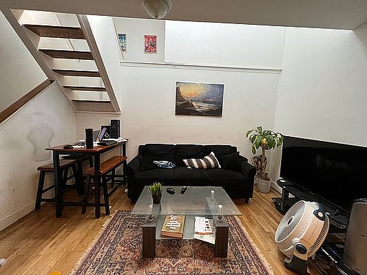 1st image of 123 E 54th St #D