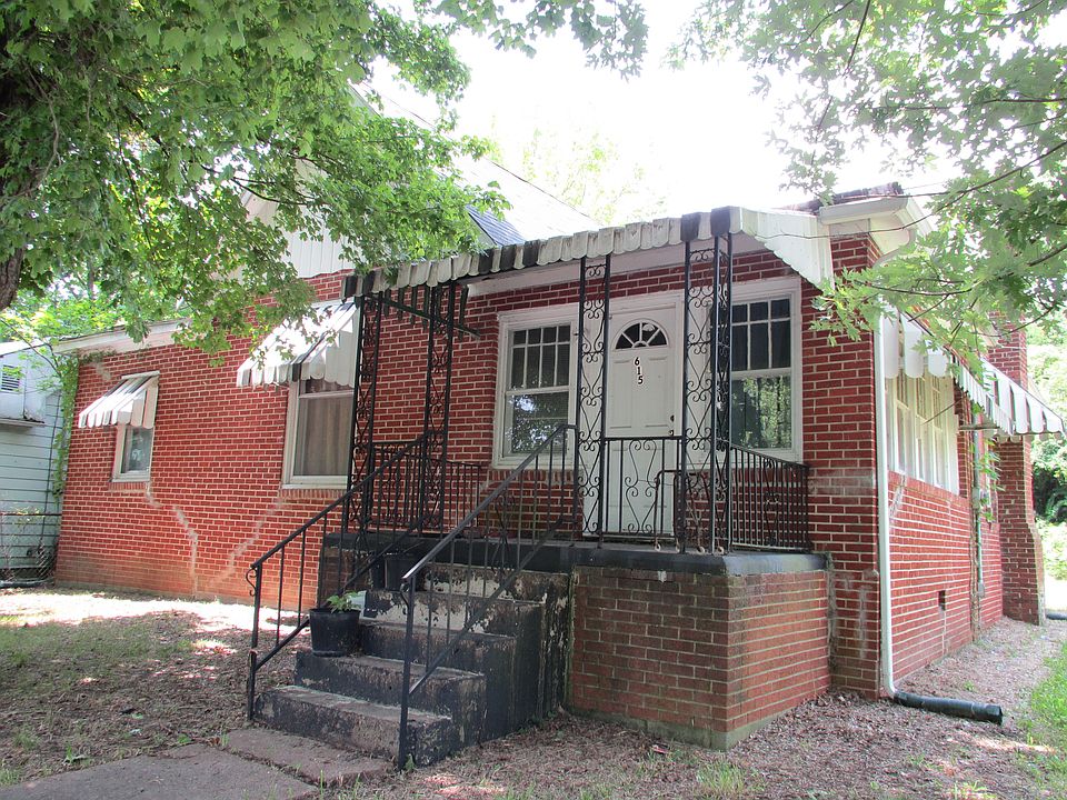 1st image of 615 Crockett St