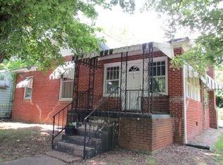615 Crockett St, Brookport, IL 62910