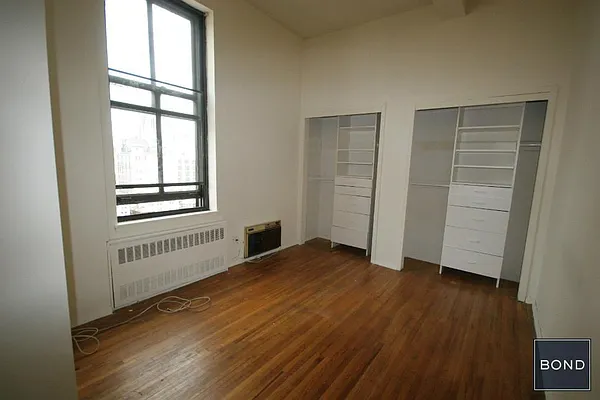 Rented by Bond New York | media 4
