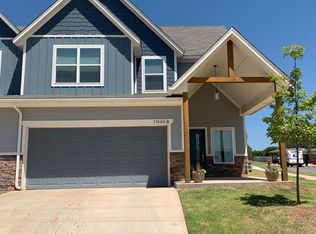 17605 Sunny Hollow Rd #B, Edmond, OK 73012