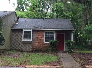 1073 Sutor Rd, Tallahassee, FL 32311