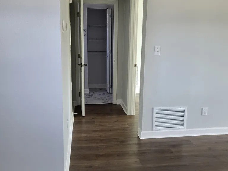 4956 Harbor Villa Ln #103 — Photo 15