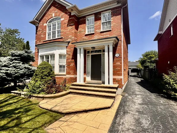 2401 Ennerdale Rd, Oakville, ON L6H 6N5