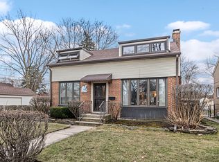 3735 Crain St, Skokie, IL 60076