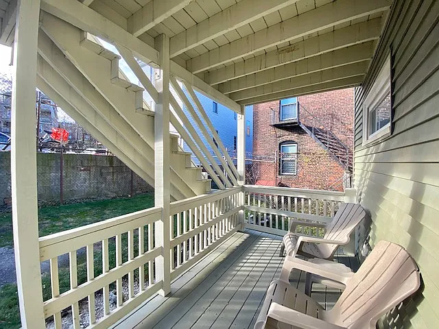 818 Huntington Ave #R — Photo 7