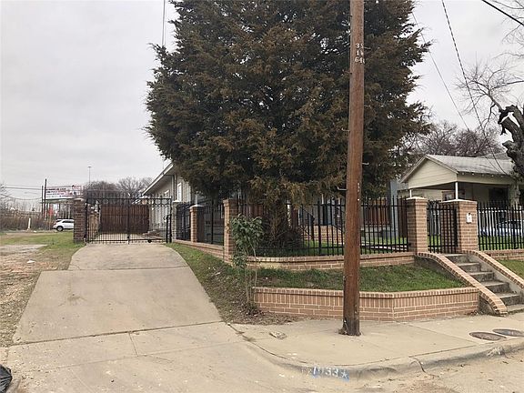 2nd image of 1033 E 10th St #1031