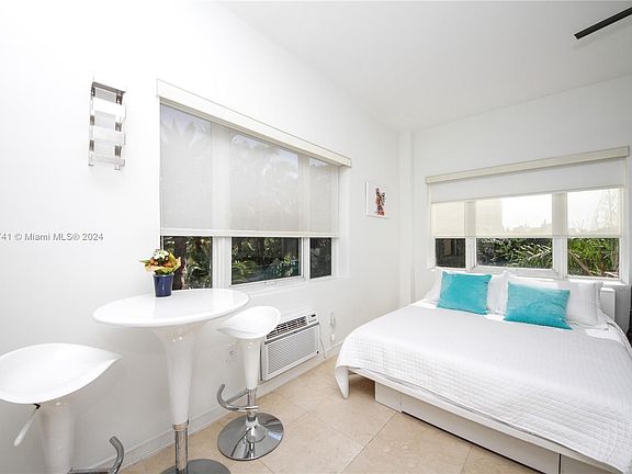 4th image of 255 W 24th St APT 307