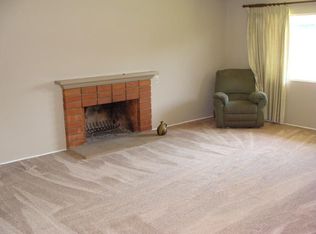 1713 Olympic St, Simi Valley, CA 93063