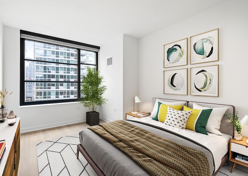 1st image of 515 W 38th St APT 29E