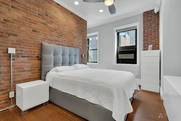 Sold by Anchor Associates | media 17