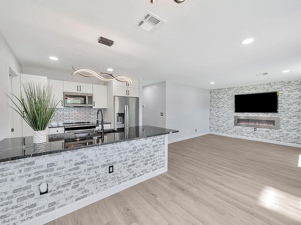 1st image of 1312 15th Street