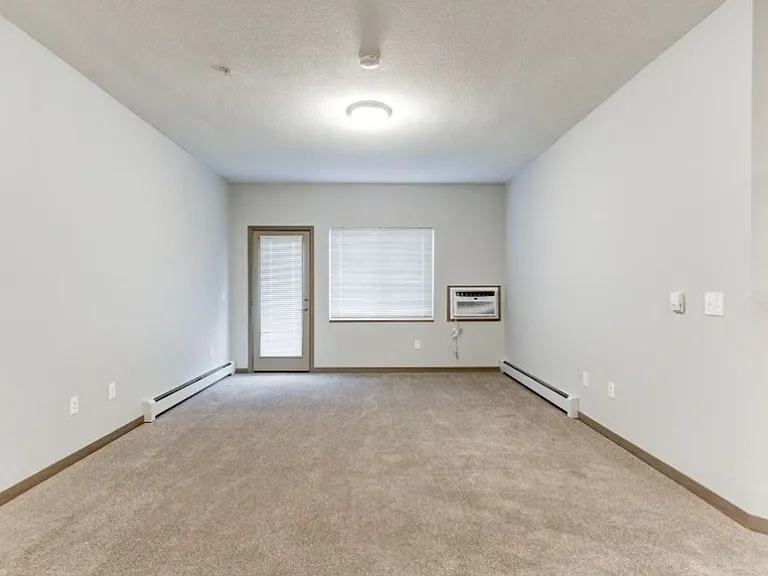 Crest View Village Apartments, LLC — Photo 6