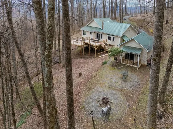 280 Big Boulder Trl, Sylva, NC 28779