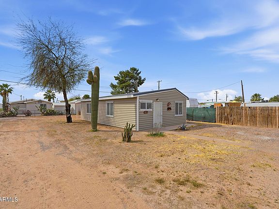 2nd image of 2883 E PICACHO Drive