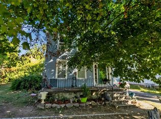 149 Green St, Lockport, NY 14094