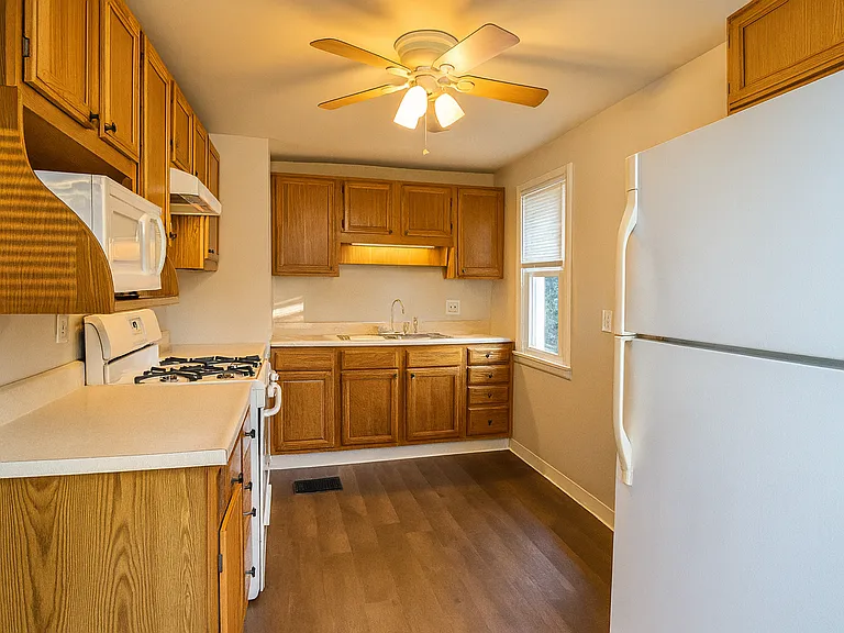 509 Millbrook Rd — Photo 8