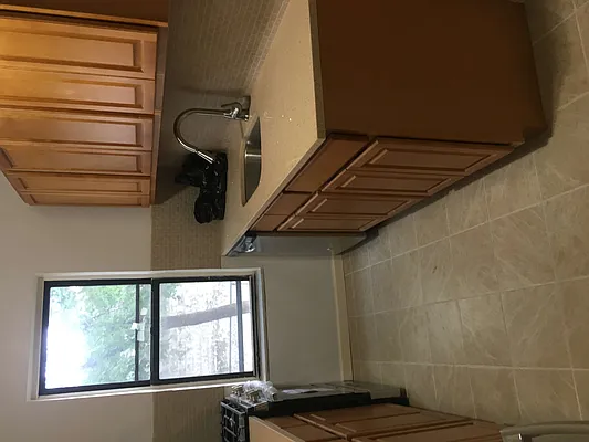 Rented by Metropolis International Realty Inc. | media 14