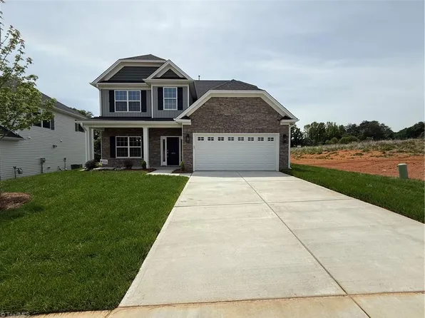1633 Birtwick Park St #38, Kernersville, NC 27284