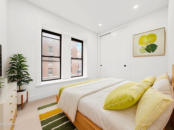 3rd image of 704 8th Ave APT 3