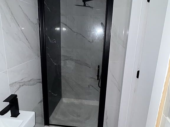 5th image of 321 S Orange Ave APT 1