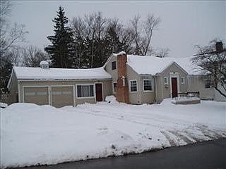 5th image of 430 Taylor St