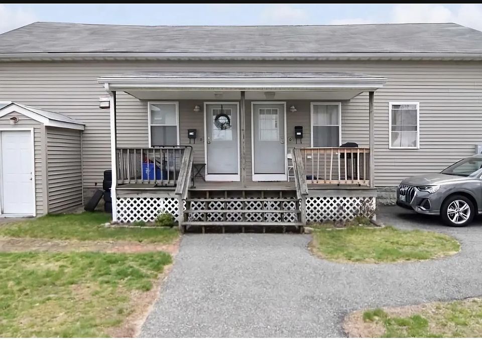 1st image of 172-174 Woodward Ave #2