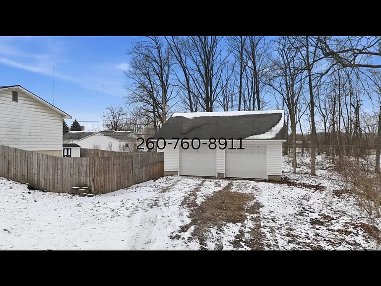 2727 Princeton Ave — Photo 8