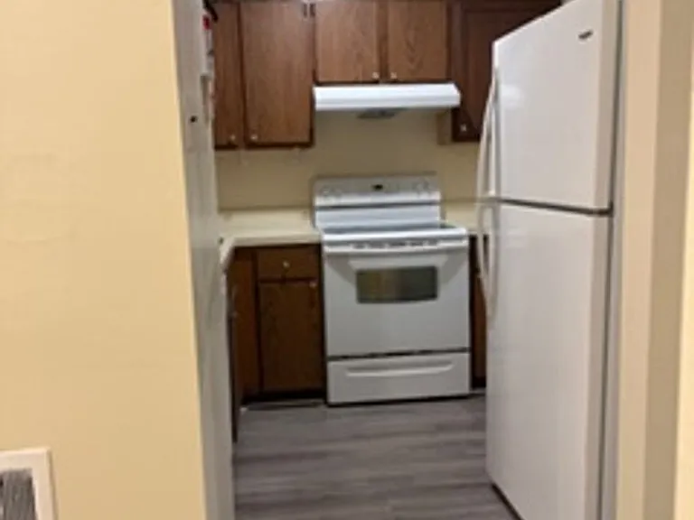 304 Christopher Place — Photo 14