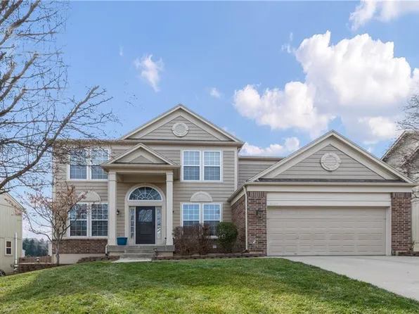 8101 W 156th St, Overland Park, KS 66223