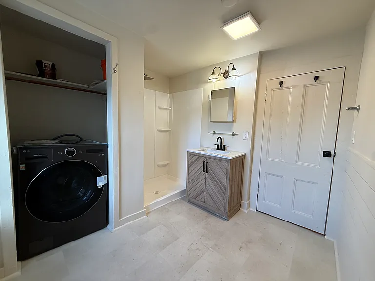 2703 W Main St #3 — Photo 13