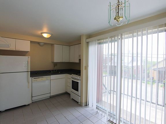2nd image of 7801 Lloyd Ave APT 105