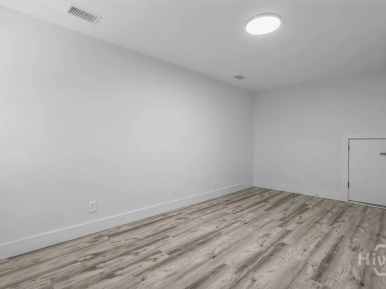 11903 Apache Ave #3 — Photo 27
